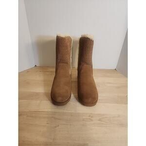 Bearpaw Womens LillianWater Resistant Short Fur Boot In Hickory - Size 10M